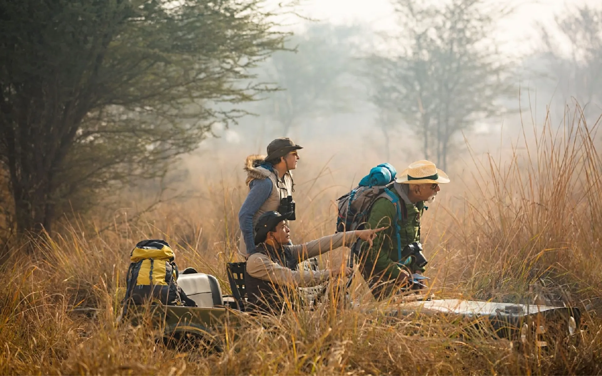 Wildlife naturalist guide